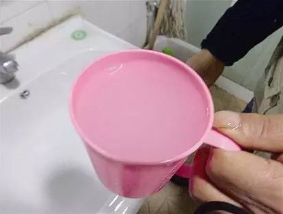 自來水發(fā)白現(xiàn)象圖
